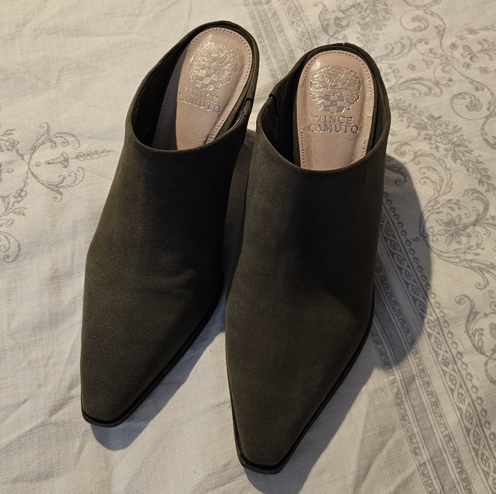 Vince Camuto Women's Olive Slip-on Booties